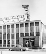 Gofrontdoor1957